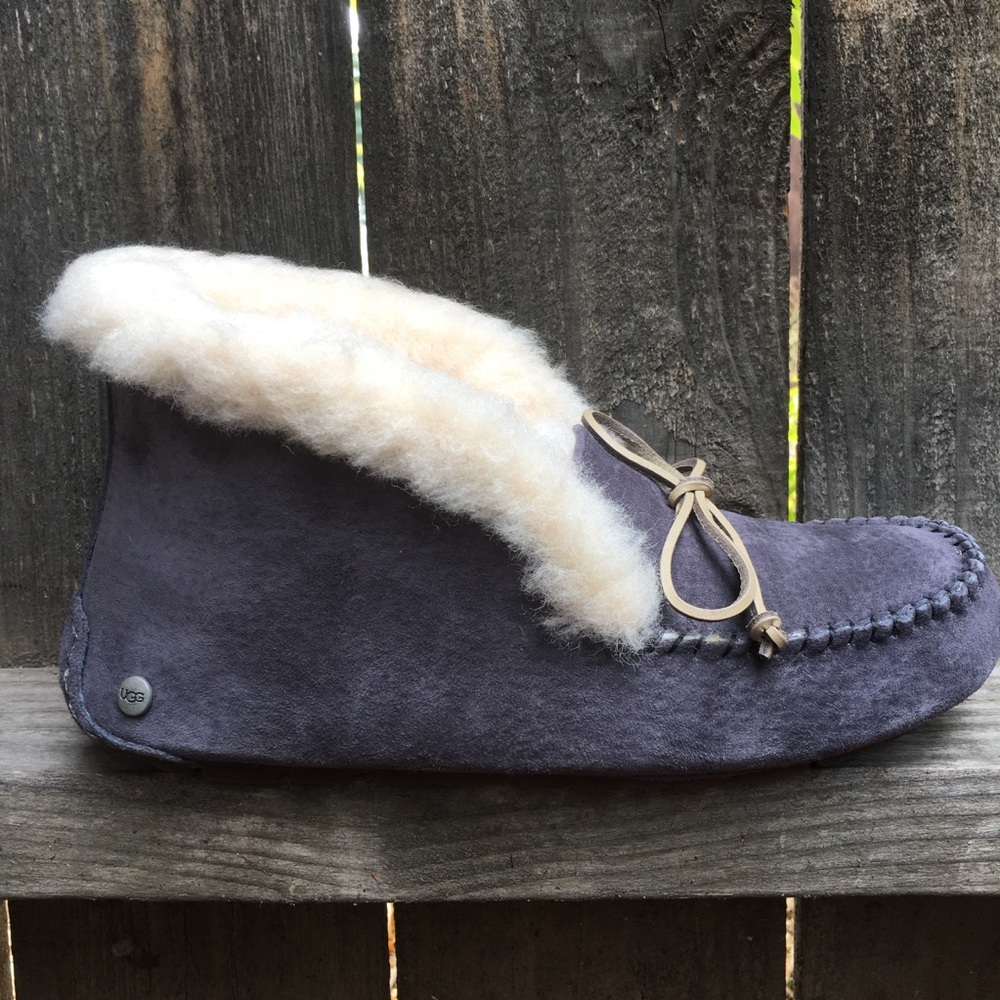 UGG Womens Slippers Sz 6 Nightfall Waterproof - Picture 3 of 8